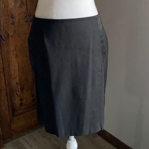 Bebe skirt